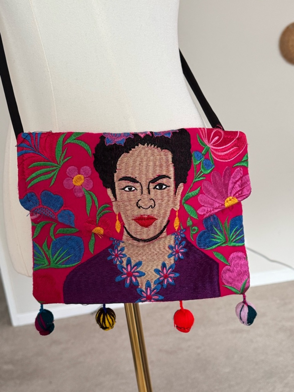 Hand-Embroidered Frida Kahlo Crossbody Bag in Bright Pink - Picture 2 of 4